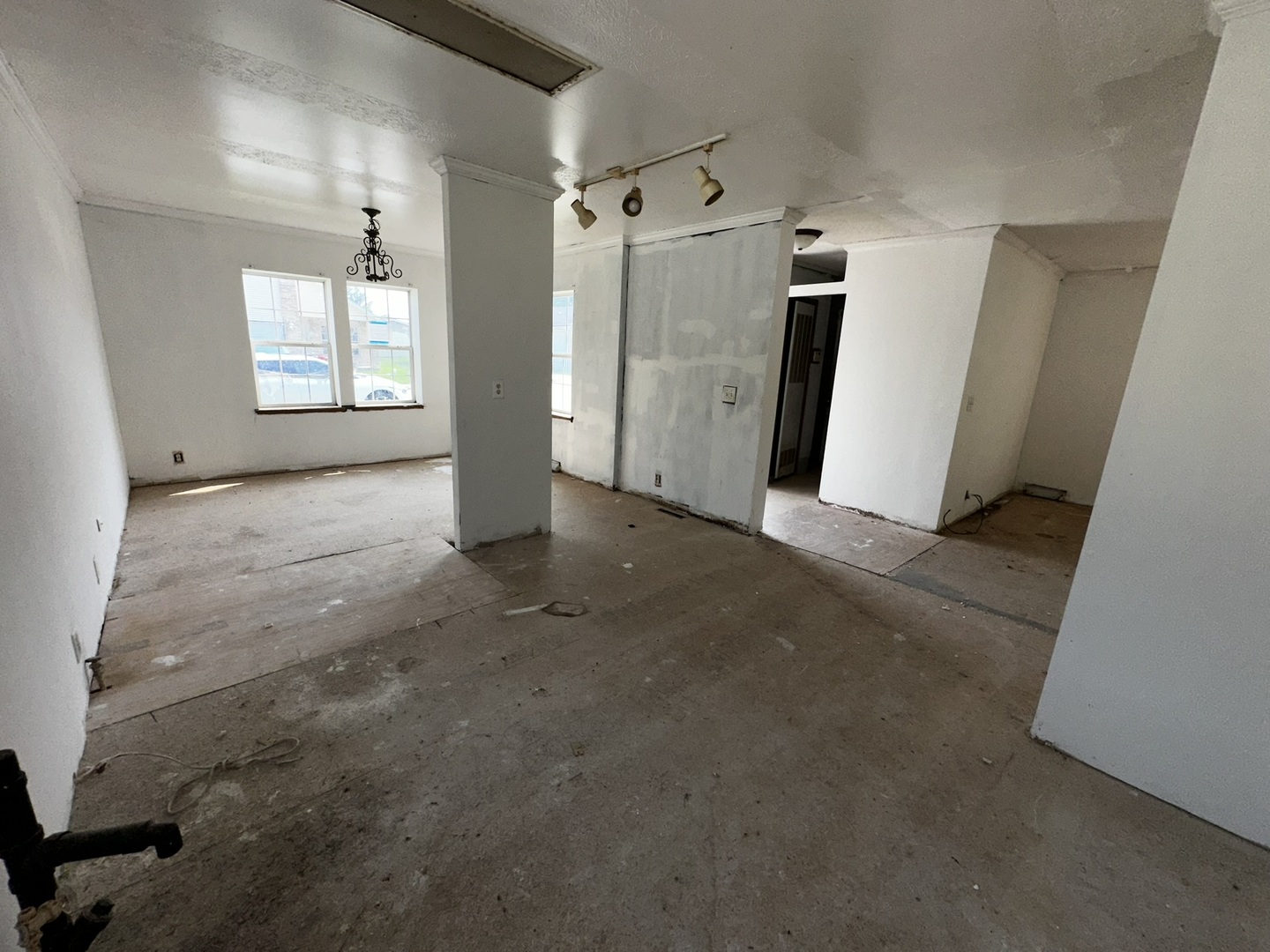 2221 Rush Street, Sauk Village, IL 60411