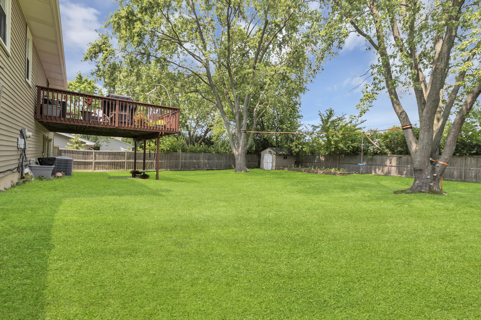 1250 Campbell Lane, Hoffman Estates, IL 60169