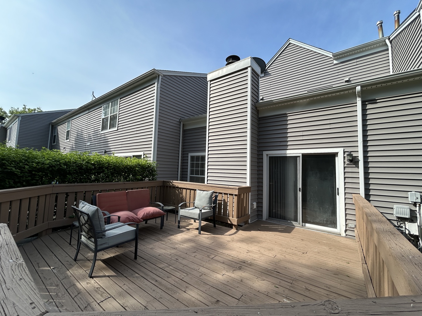 1608 PEBBLE BEACH Circle #1608, Elgin, IL 60123