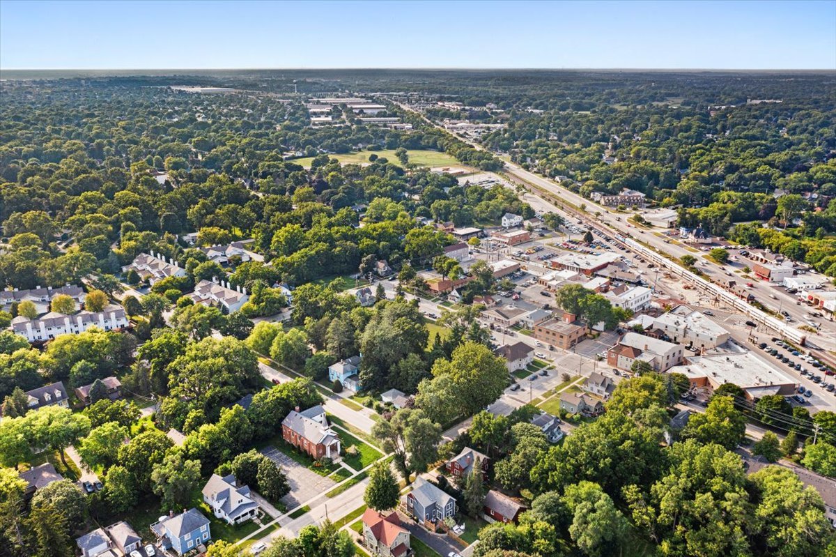 116 Spring Street, Cary, IL 60013