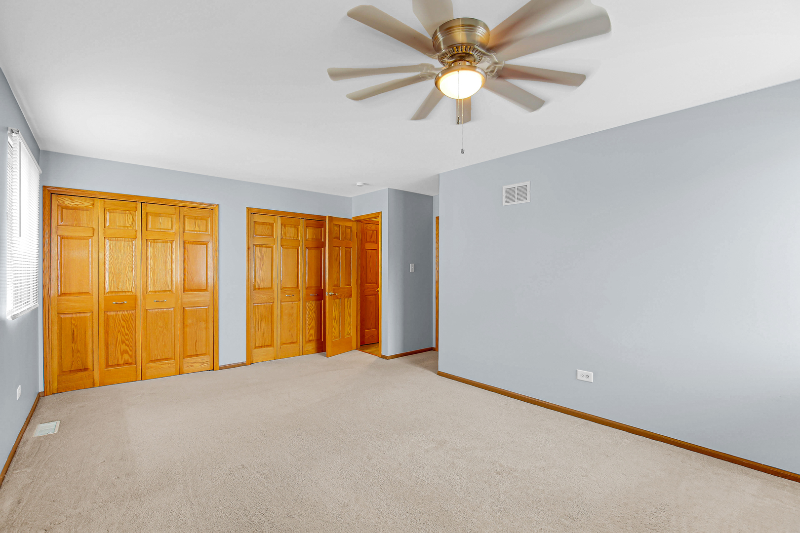 8515 162nd Place #1, Tinley Park, IL 60487