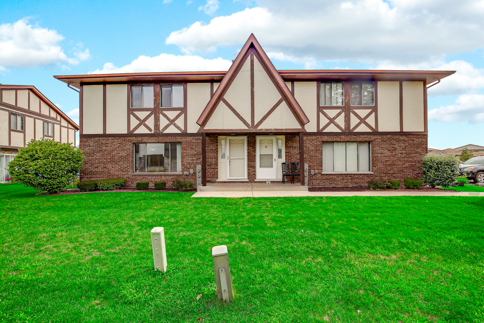 8515 162nd Place #1, Tinley Park, IL 60487