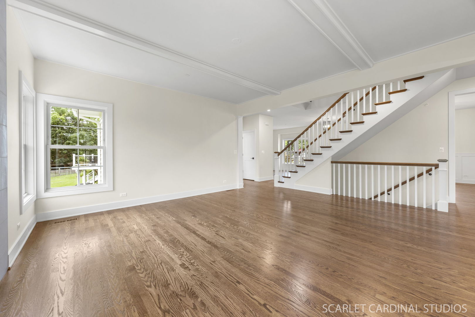 831 Avon Court, Glen Ellyn, IL 60137