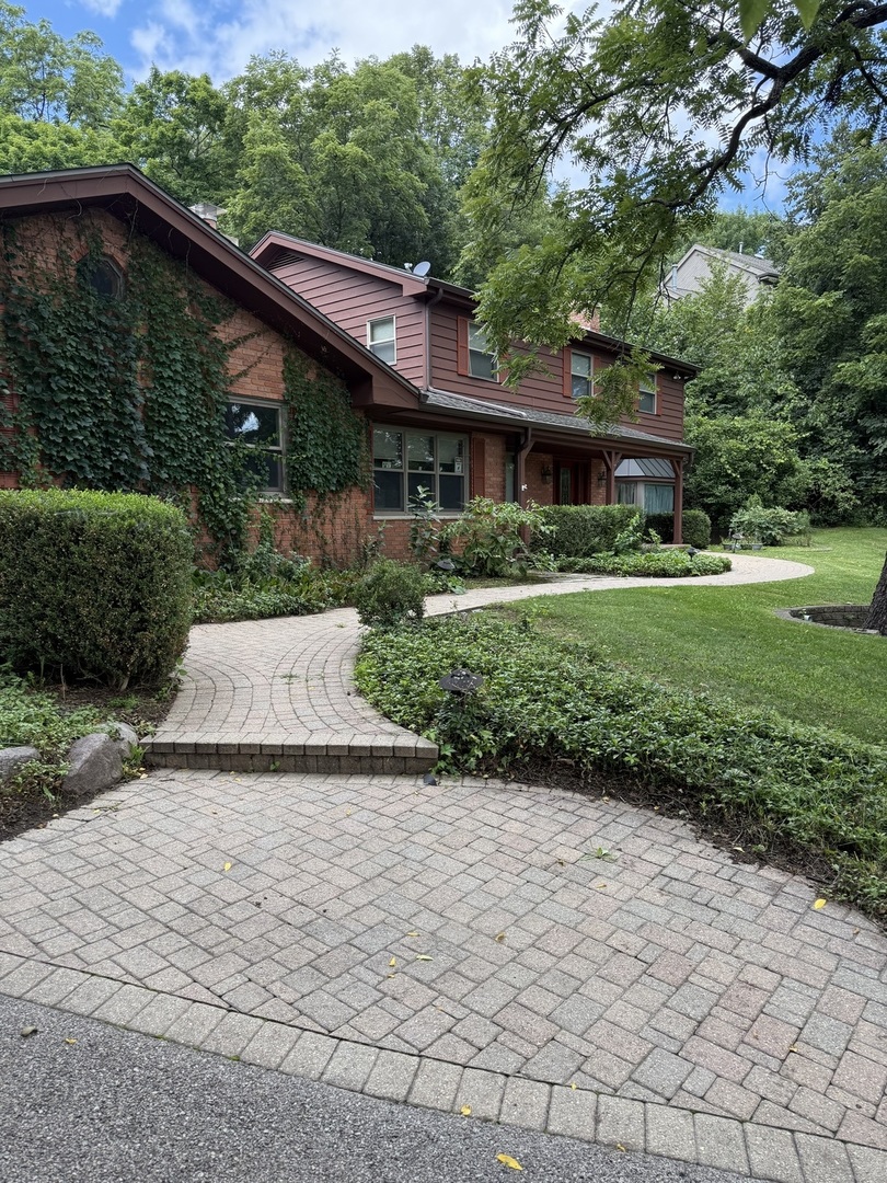 36W251 Oak Hill Drive, West Dundee, IL 60118
