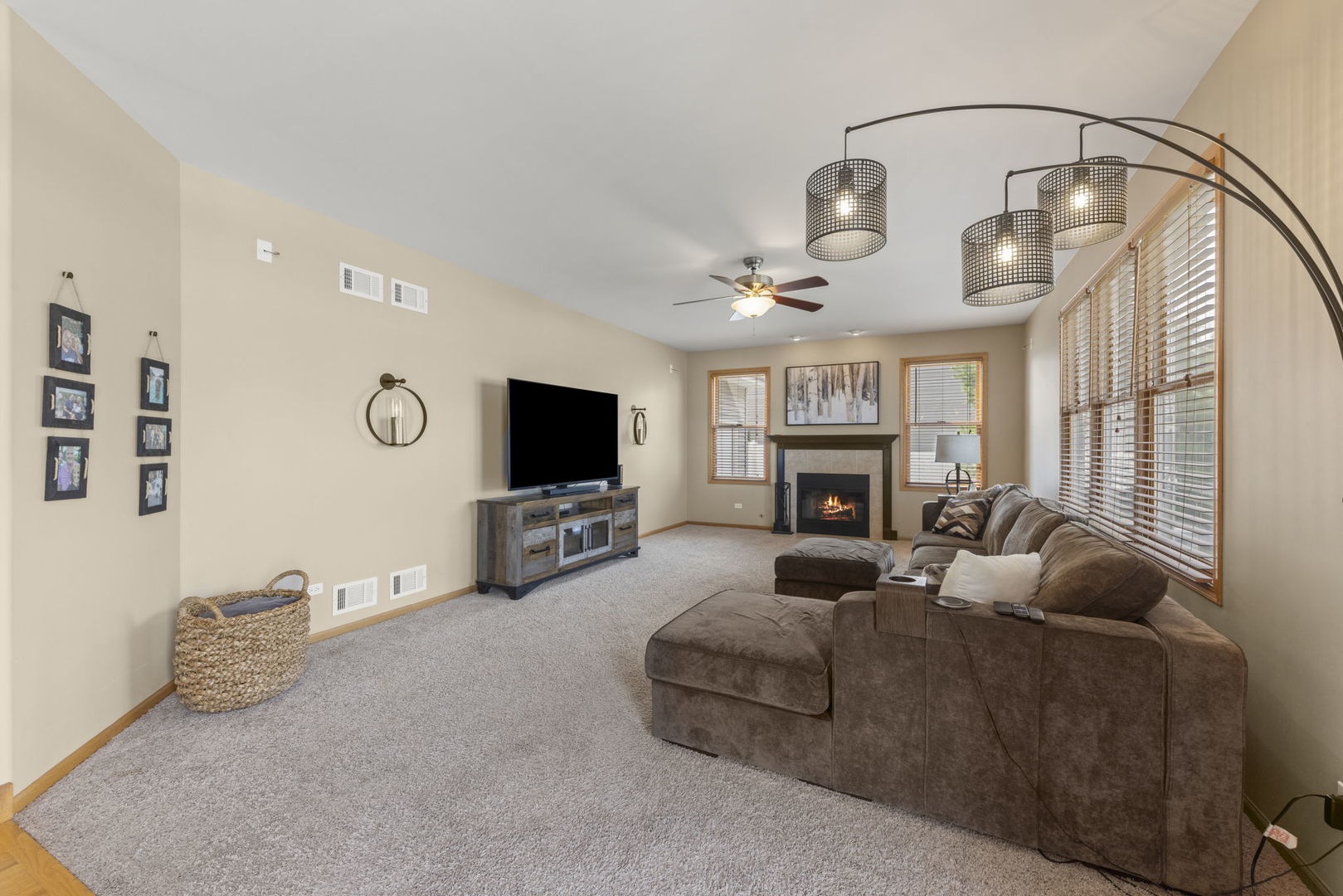 15500 Ridgefield Drive, Manhattan, IL 60442