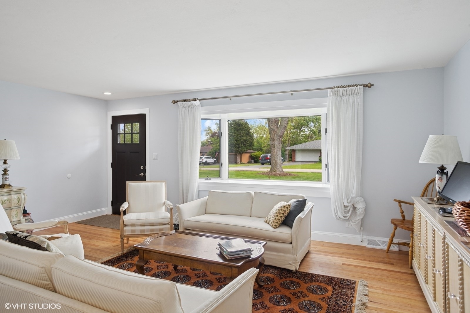 2050 Beechnut Road, Northbrook, IL 60062