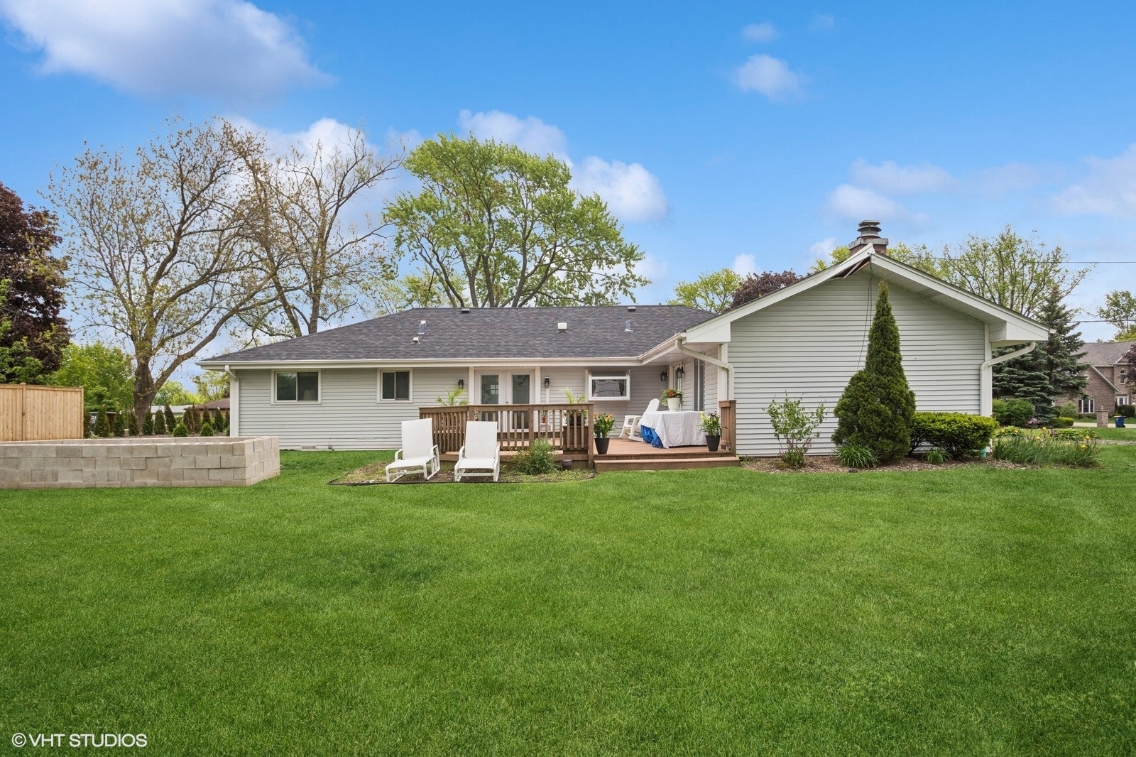 2050 Beechnut Road, Northbrook, IL 60062