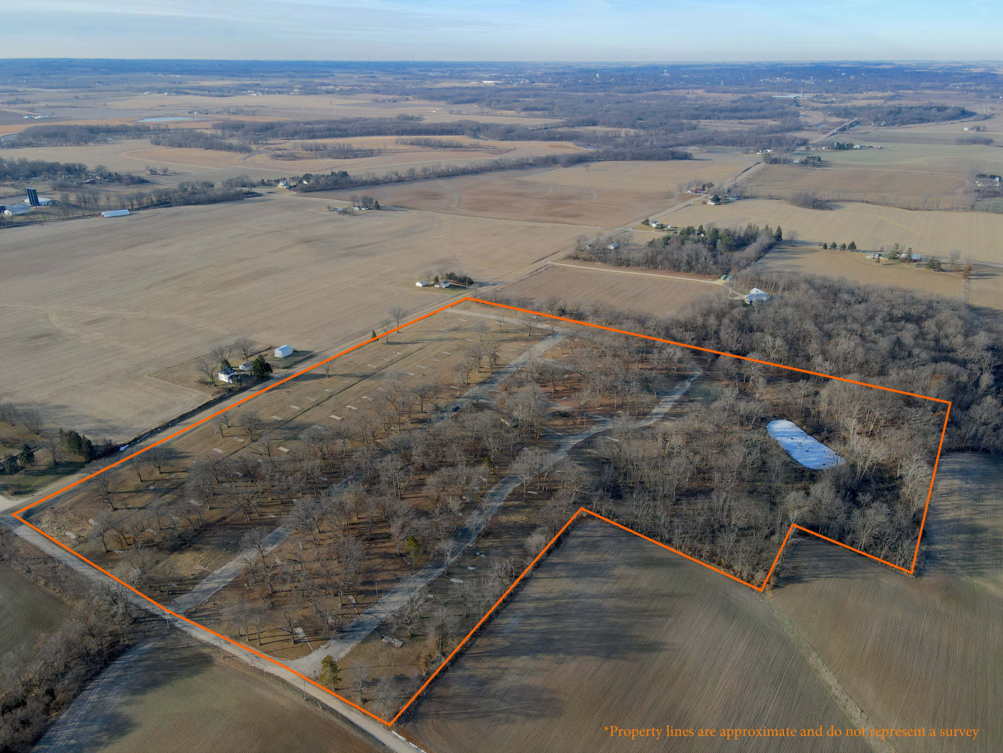 4500 E. River Road, Ridott, IL 61067