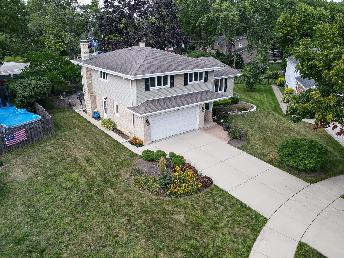 502 S Reuter Drive, Arlington Heights, IL 60005