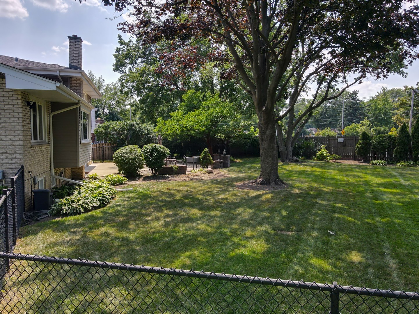 502 S Reuter Drive, Arlington Heights, IL 60005