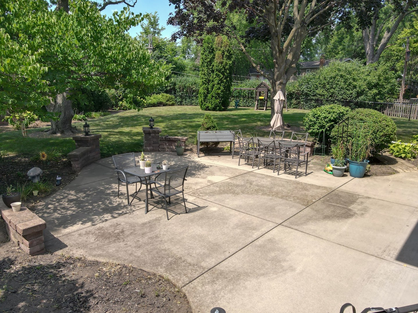 502 S Reuter Drive, Arlington Heights, IL 60005