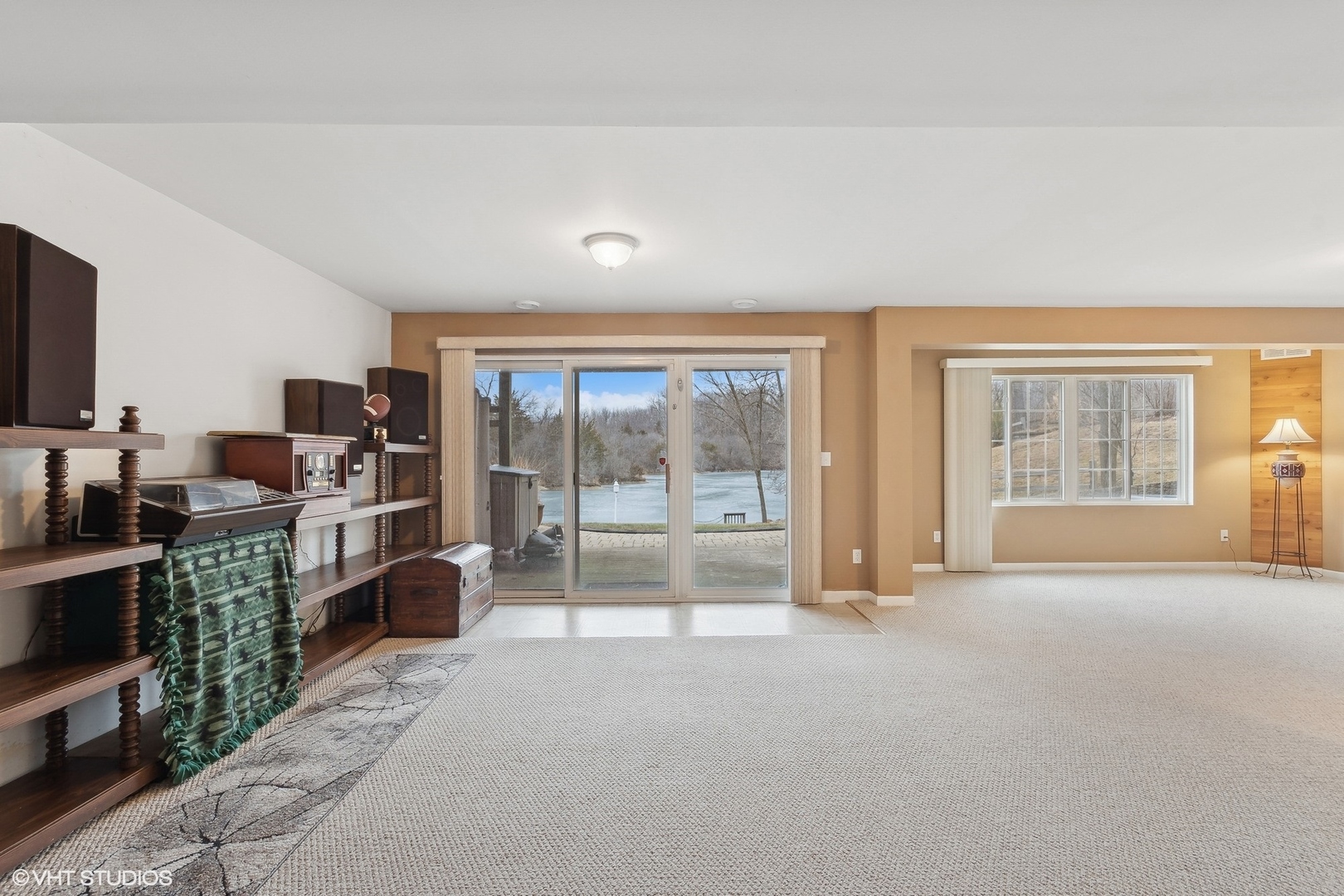 238 N Harbor Landing, Braidwood, IL 60408
