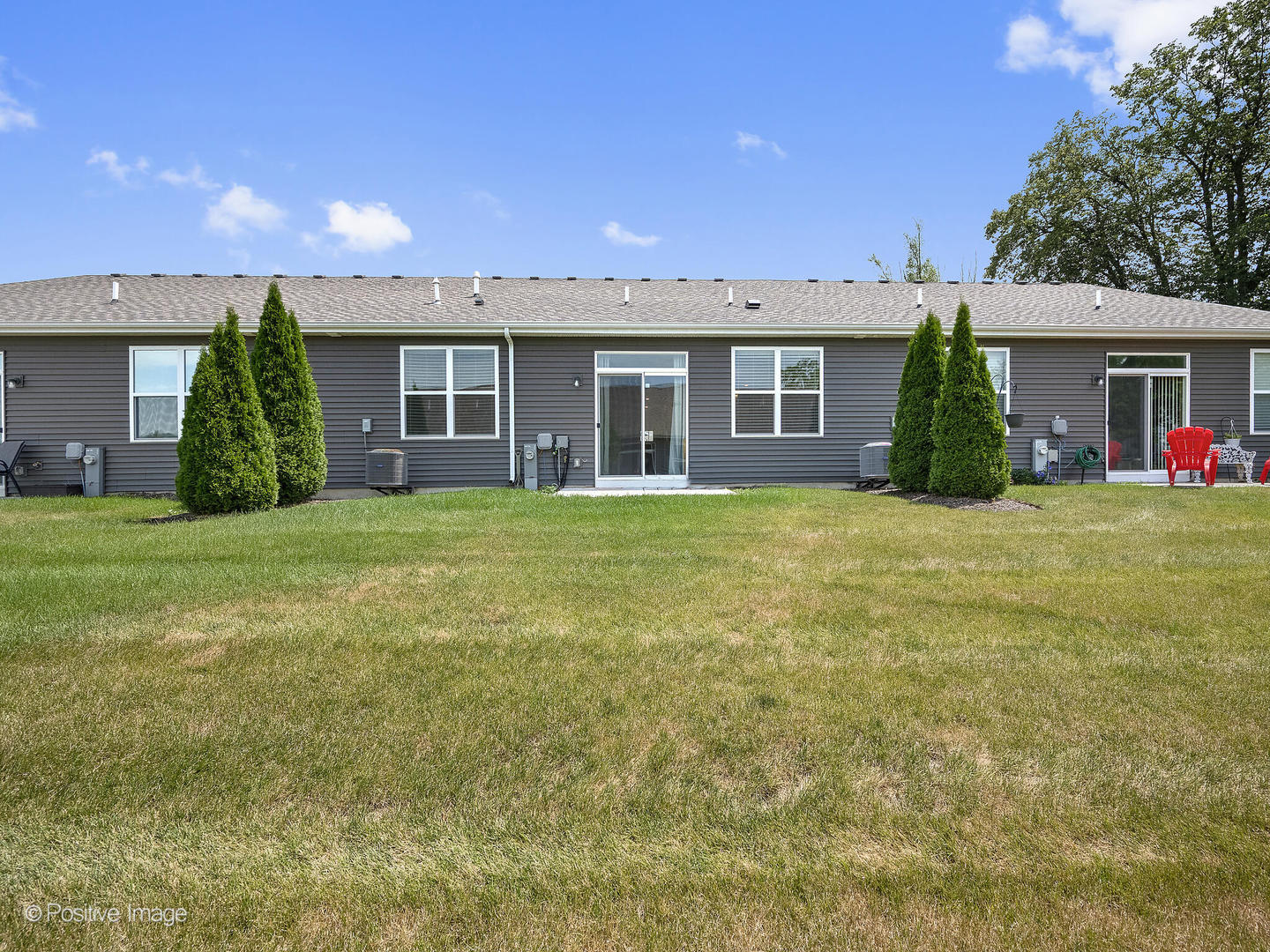 238 Sussex Lane, North Aurora, IL 60542