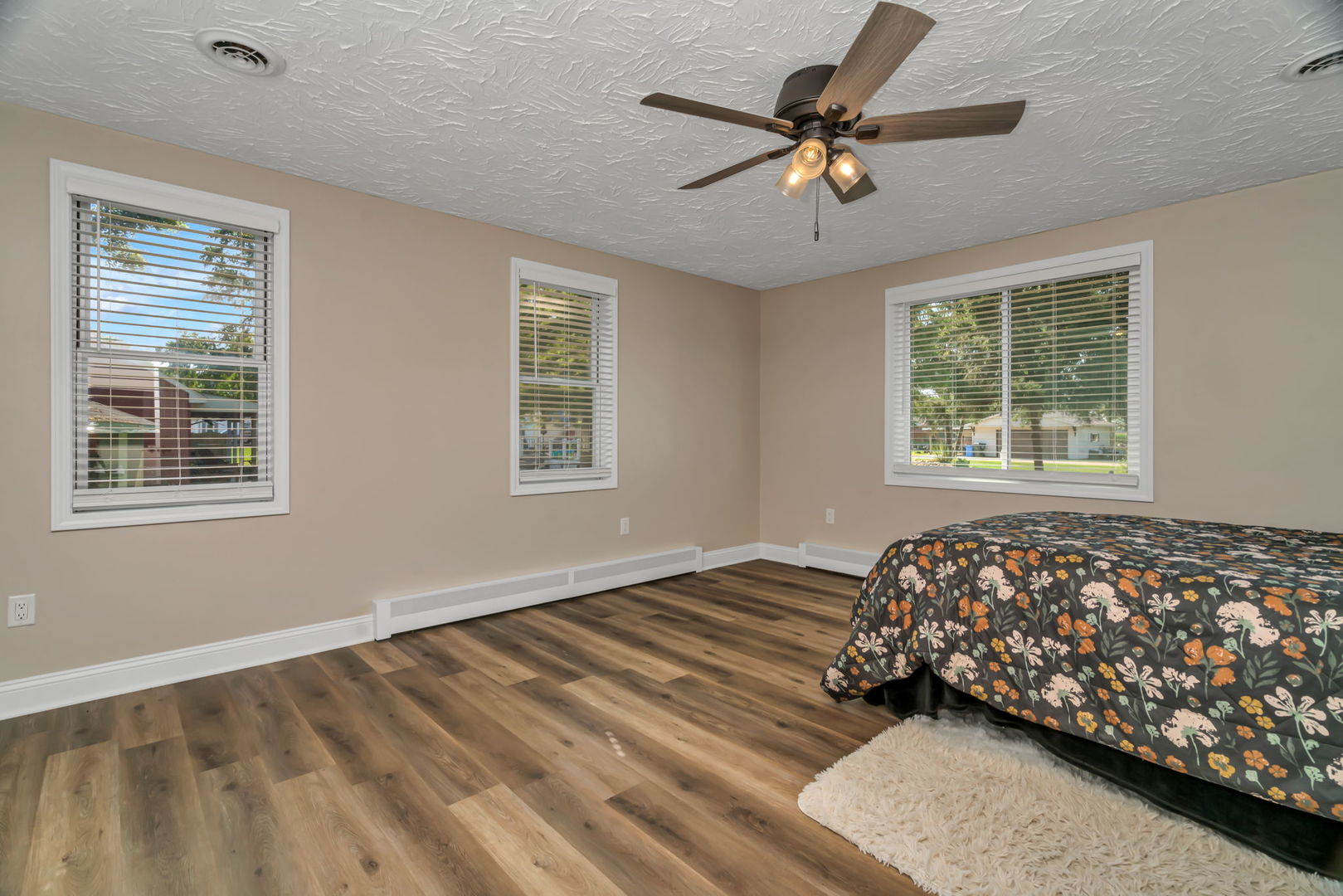 75 4th Avenue, South Wilmington, IL 60474