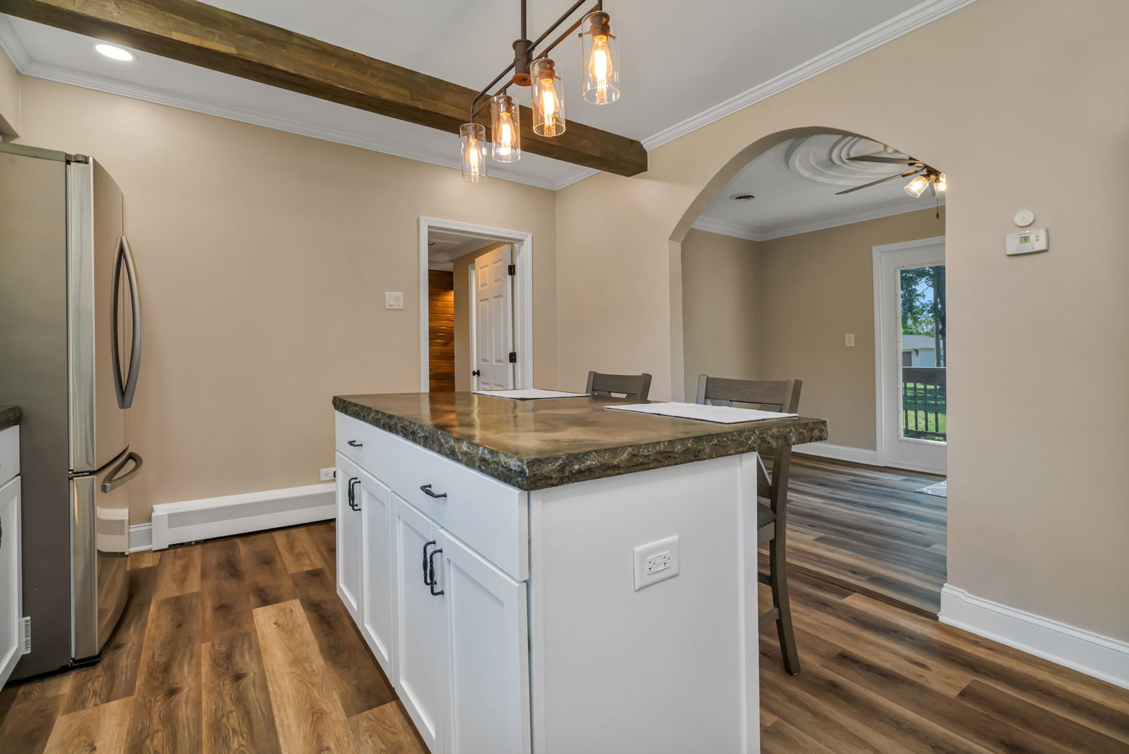 75 4th Avenue, South Wilmington, IL 60474