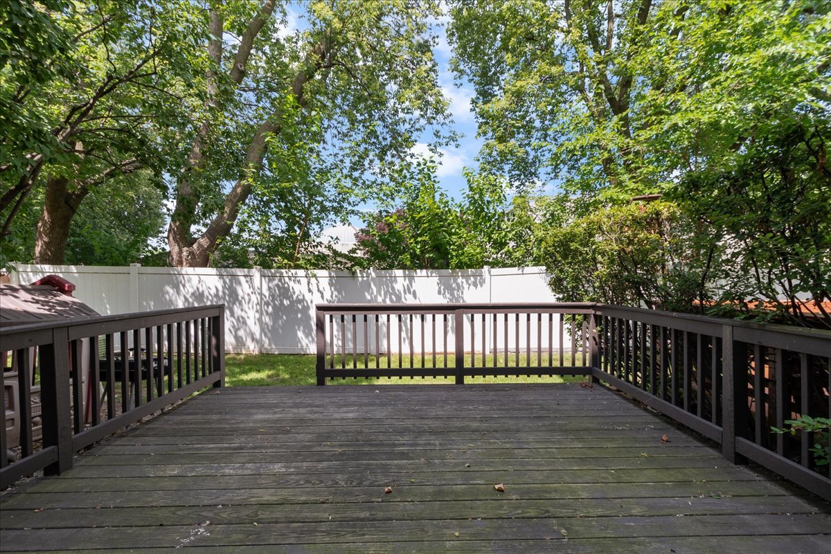 5332 Fairview Lane, Skokie, IL 60077