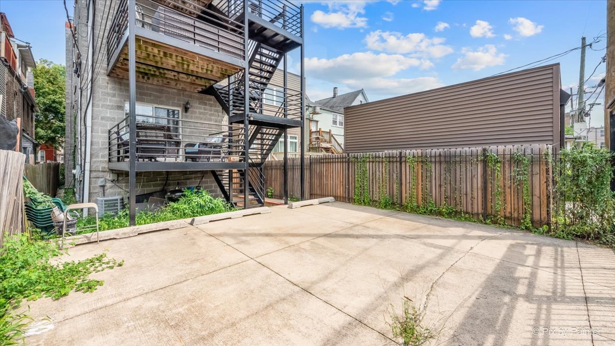 1640 N Whipple Street #3, Chicago, IL 60647