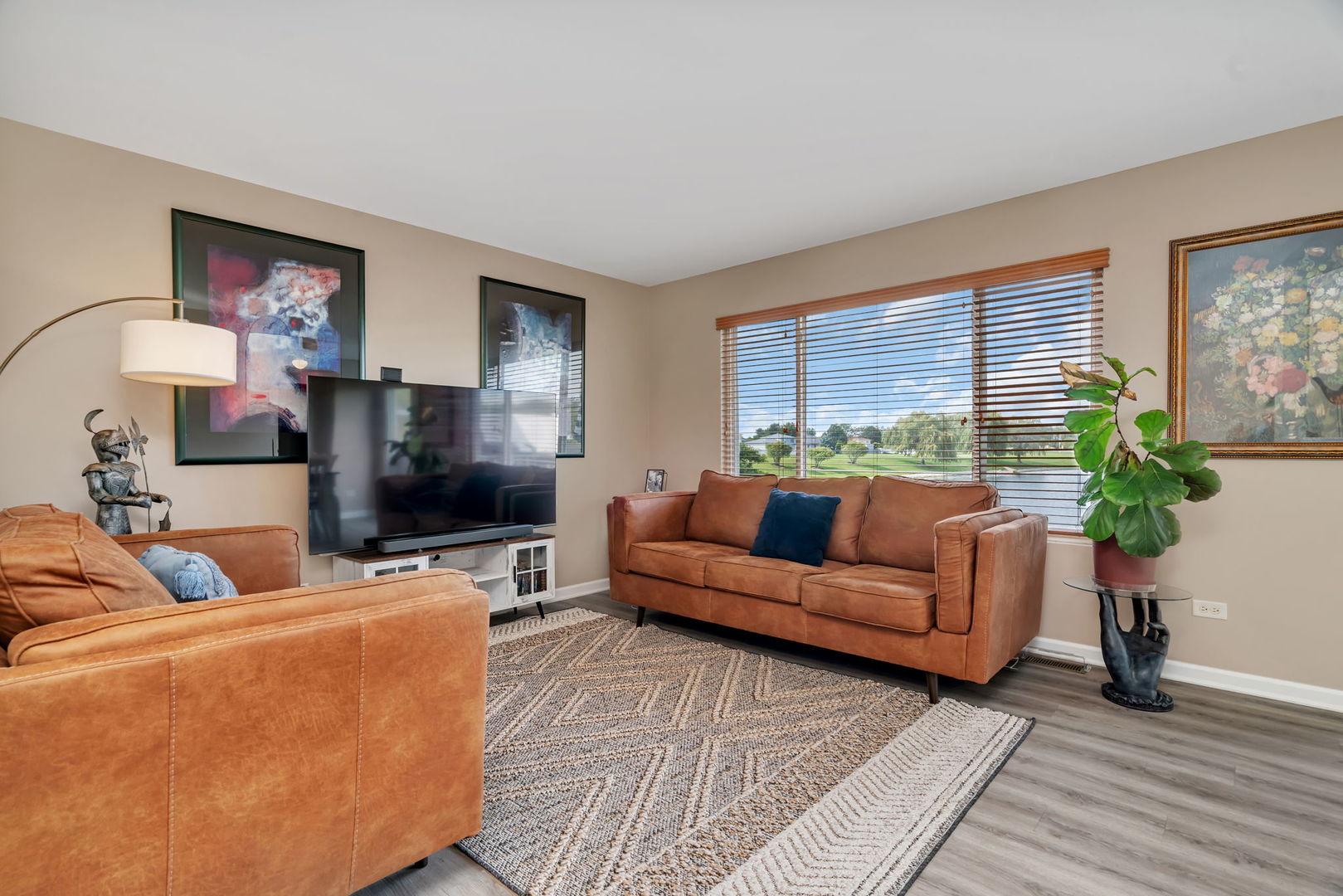 616 Chestnut Ridge Drive, Minooka, IL 60447