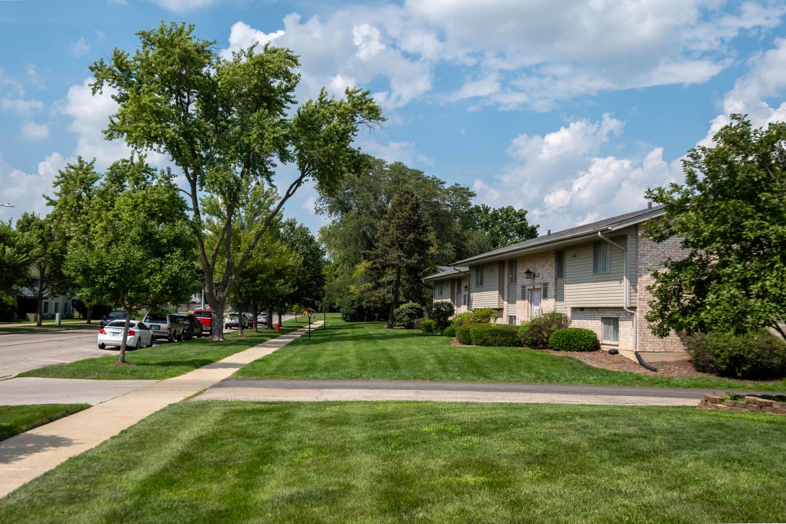 1336-1338 S 14th Street, St. Charles, IL 60174