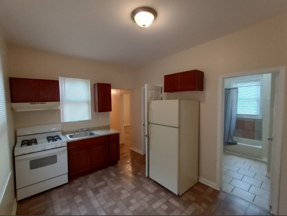 217 W 112th Place, Chicago, IL 60628