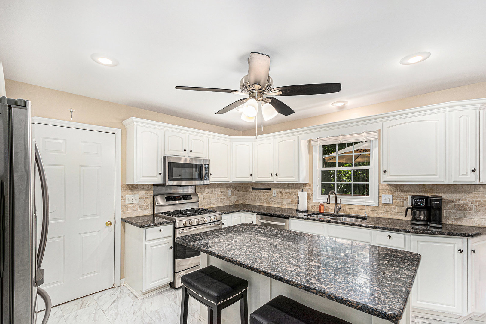 505 Windridge Drive, Chesterton, IN 46304