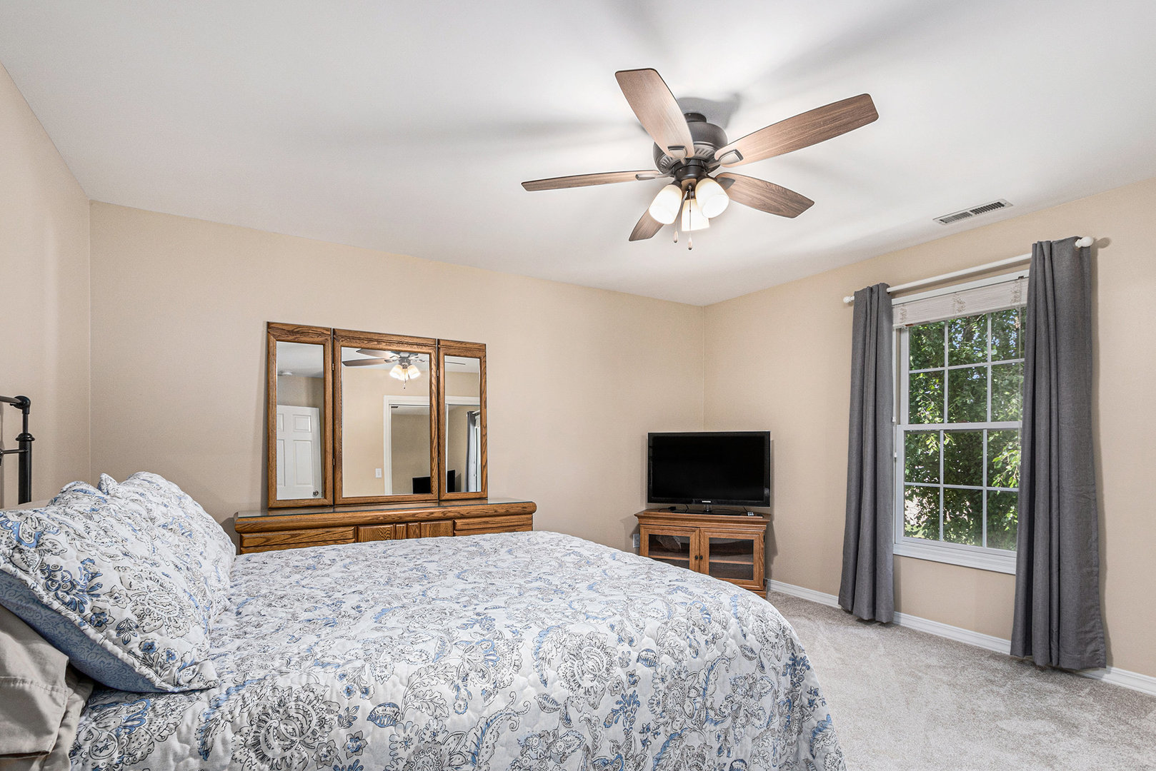 505 Windridge Drive, Chesterton, IN 46304