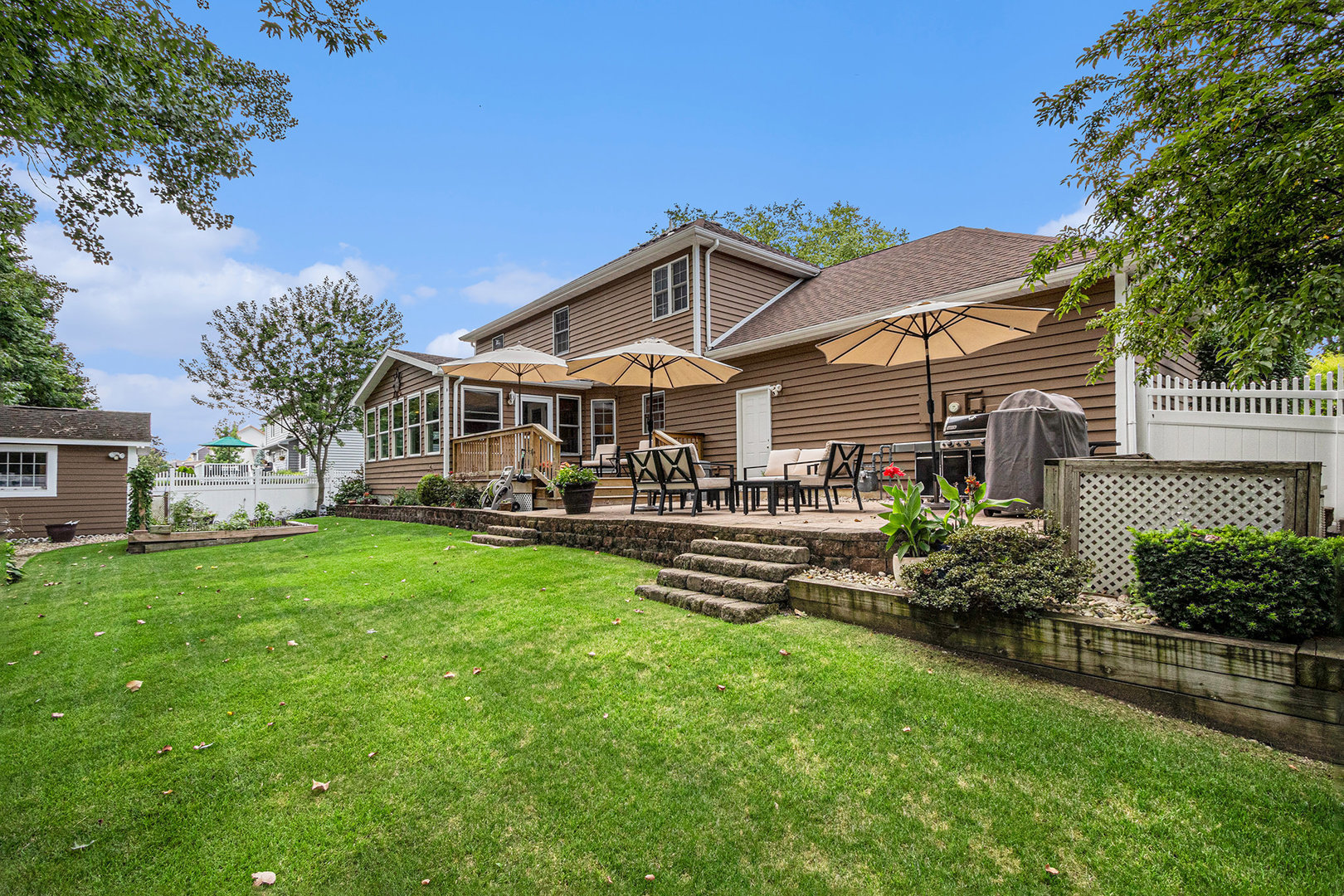 505 Windridge Drive, Chesterton, IN 46304