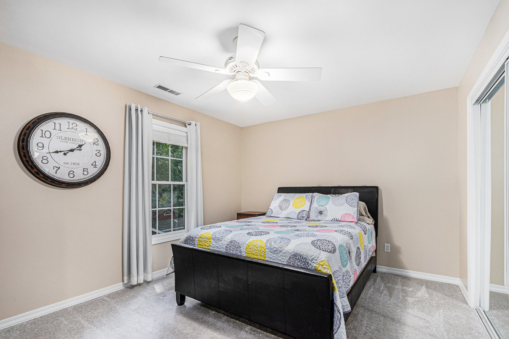 505 Windridge Drive, Chesterton, IN 46304