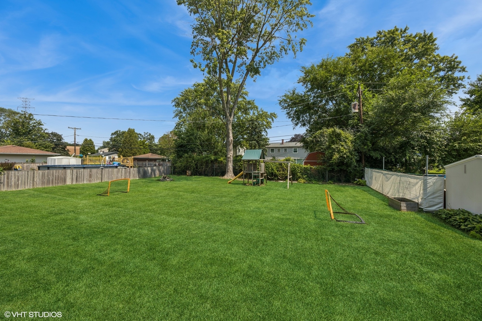 8615 Dunbar Street, Willow Springs, IL 60480