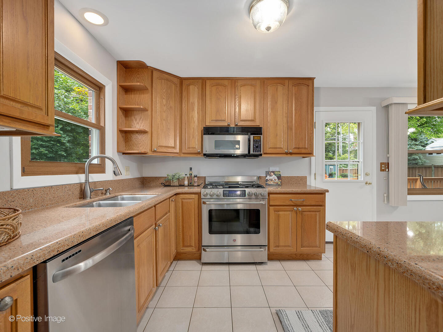 346 8th Avenue, La Grange, IL 60525
