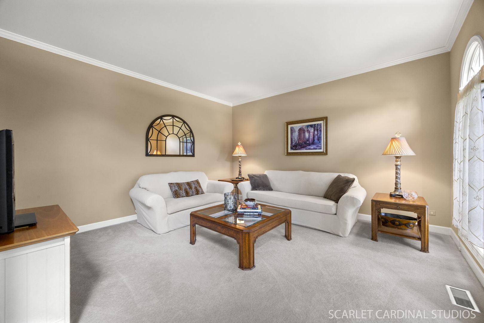 2124 Leverenz Road, Naperville, IL 60564