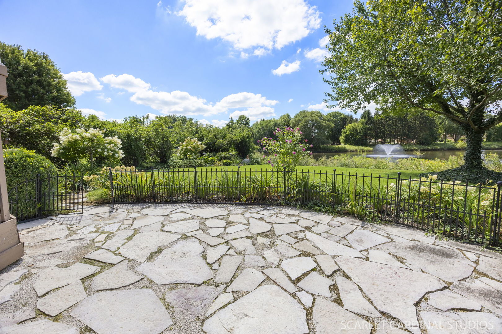 2124 Leverenz Road, Naperville, IL 60564