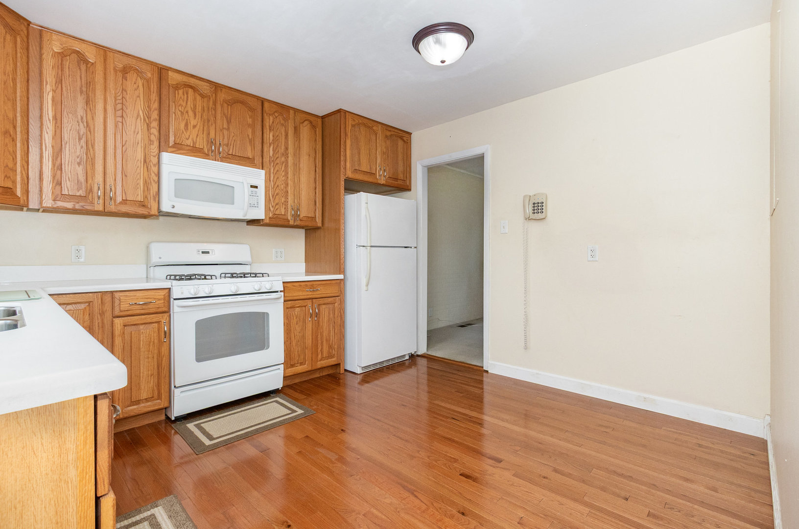 901 Lilac Lane, Joliet, IL 60435