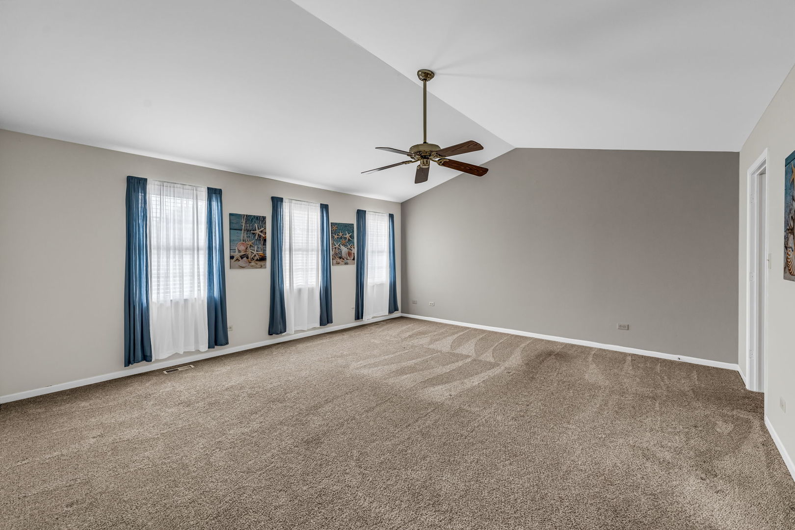 3064 Anton Circle, Aurora, IL 60504