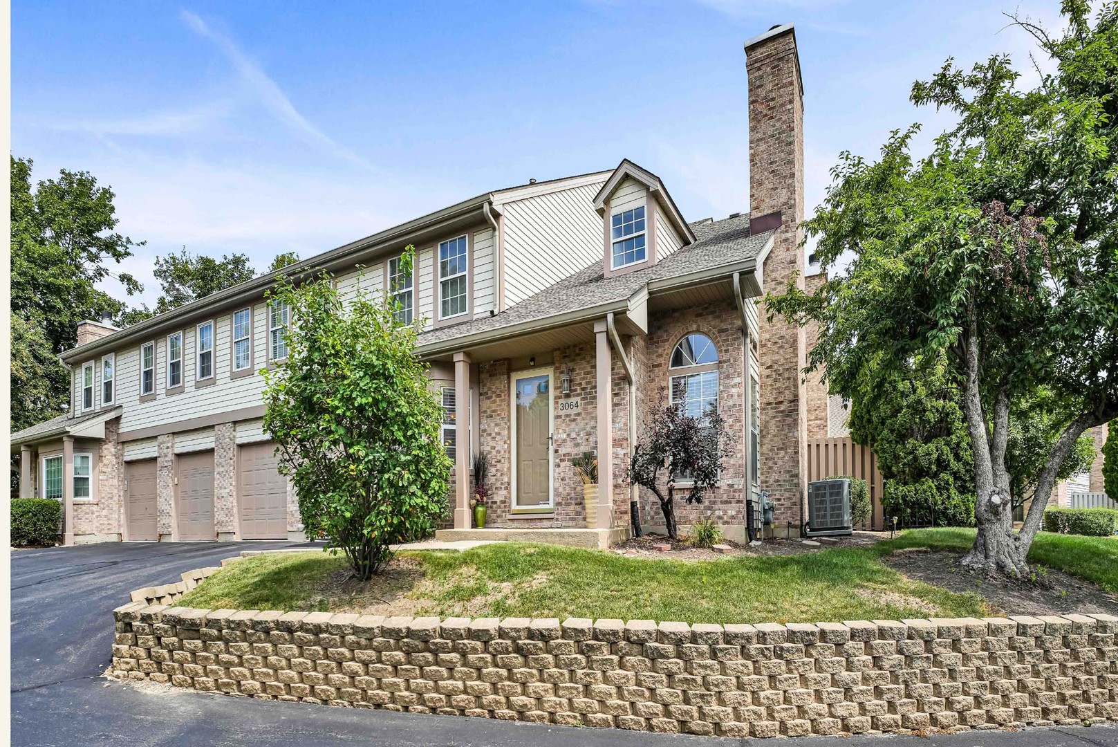 3064 Anton Circle, Aurora, IL 60504