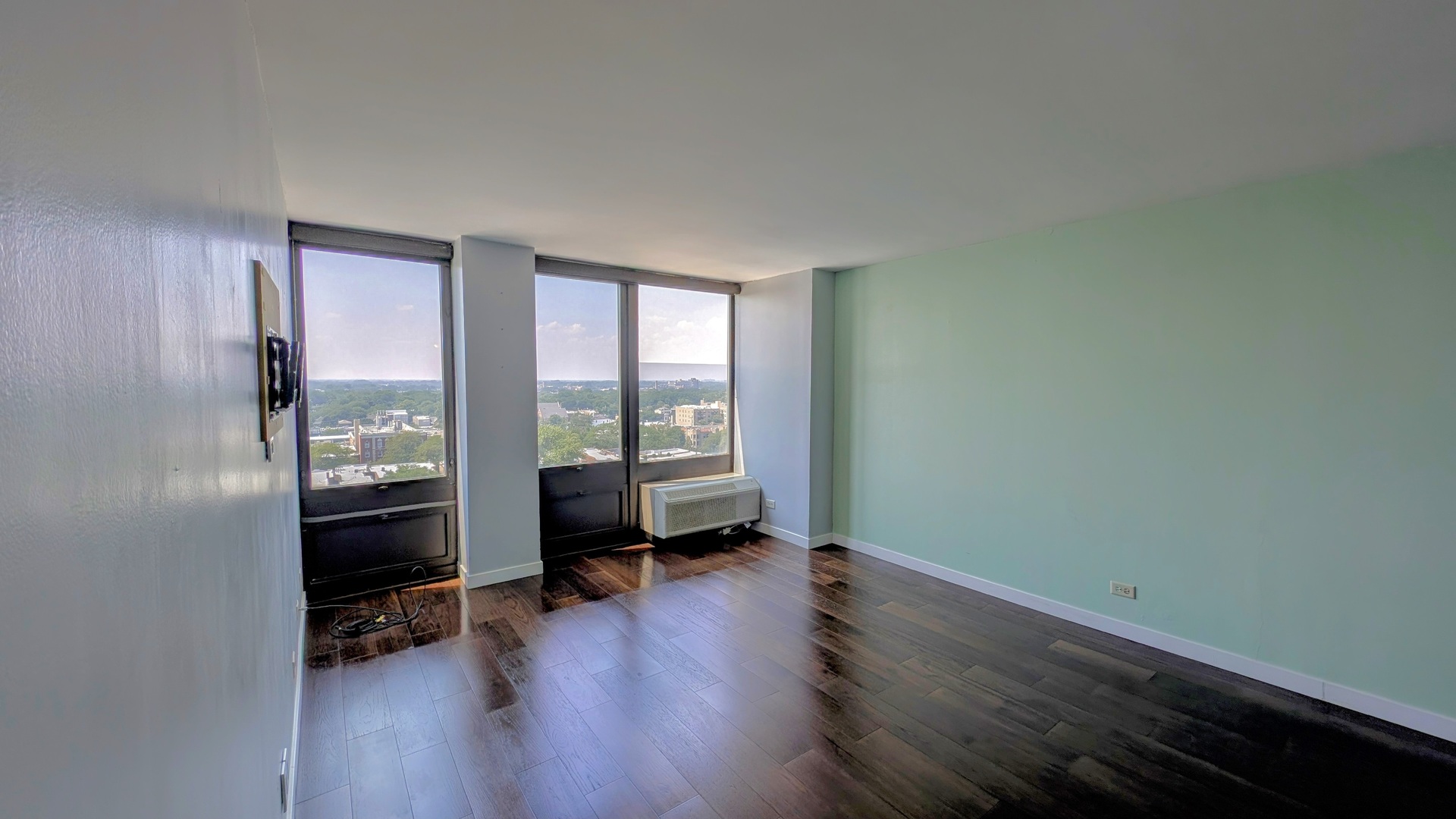5320 N Sheridan Road #1301, Chicago, IL 60640