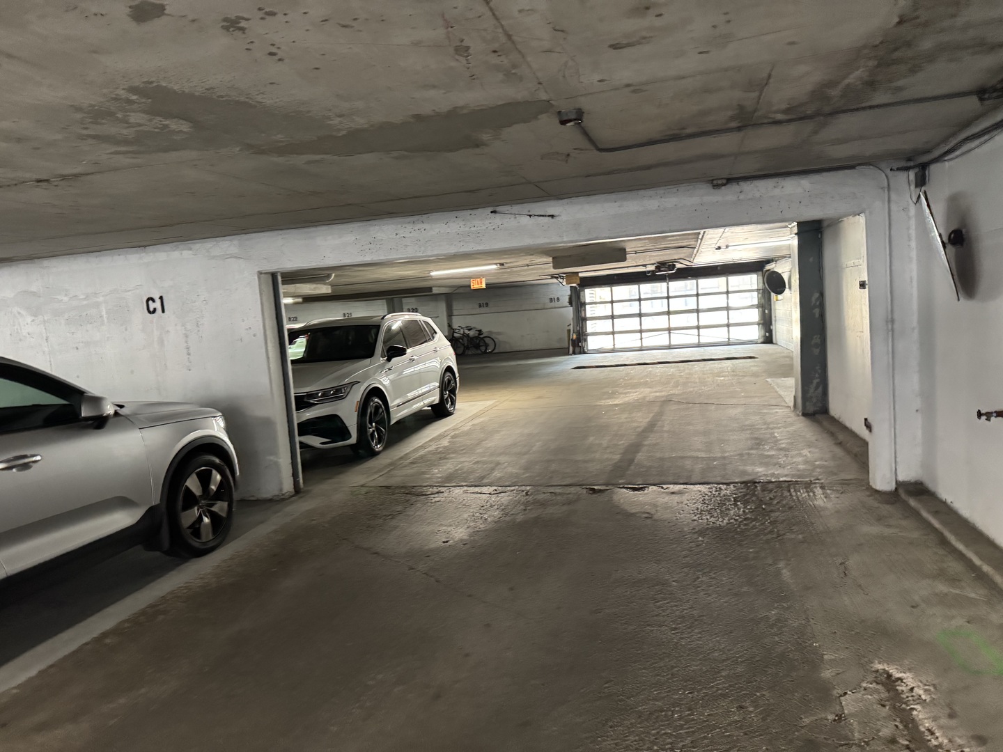 5320 N Sheridan Road #1301, Chicago, IL 60640