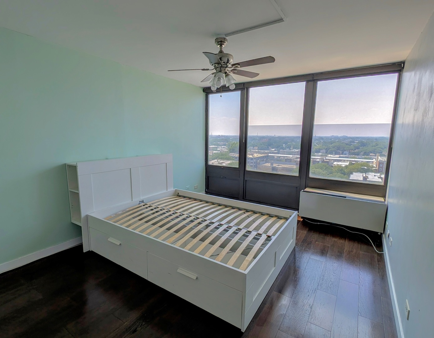 5320 N Sheridan Road #1301, Chicago, IL 60640