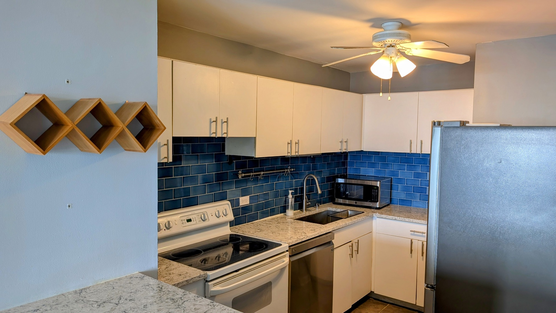 5320 N Sheridan Road #1301, Chicago, IL 60640