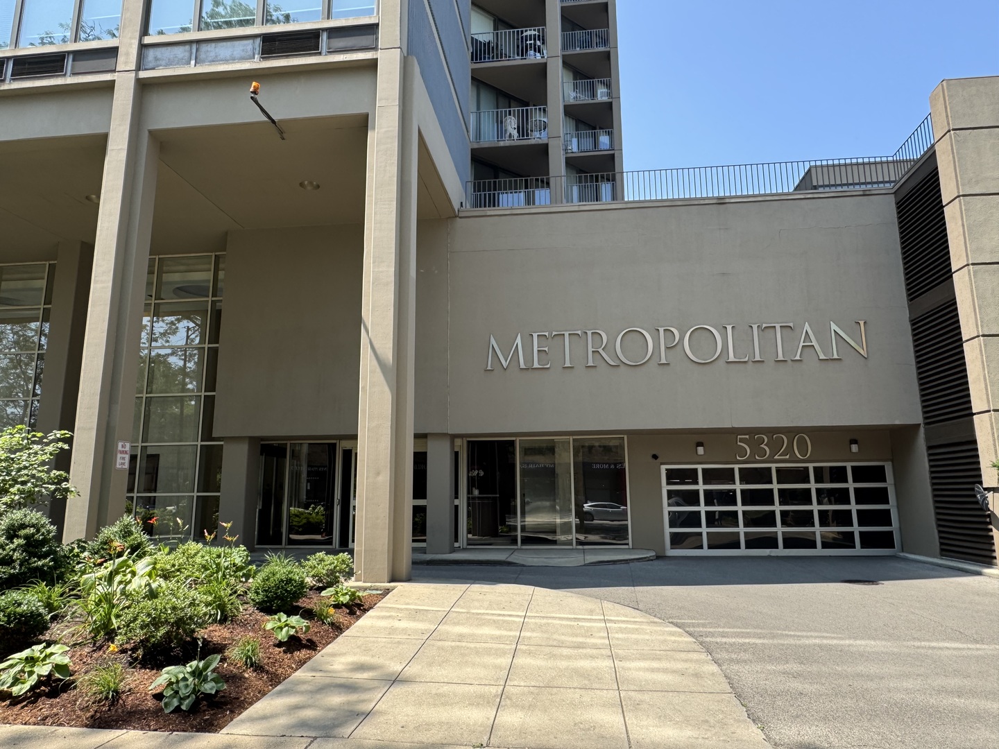 5320 N Sheridan Road #1301, Chicago, IL 60640