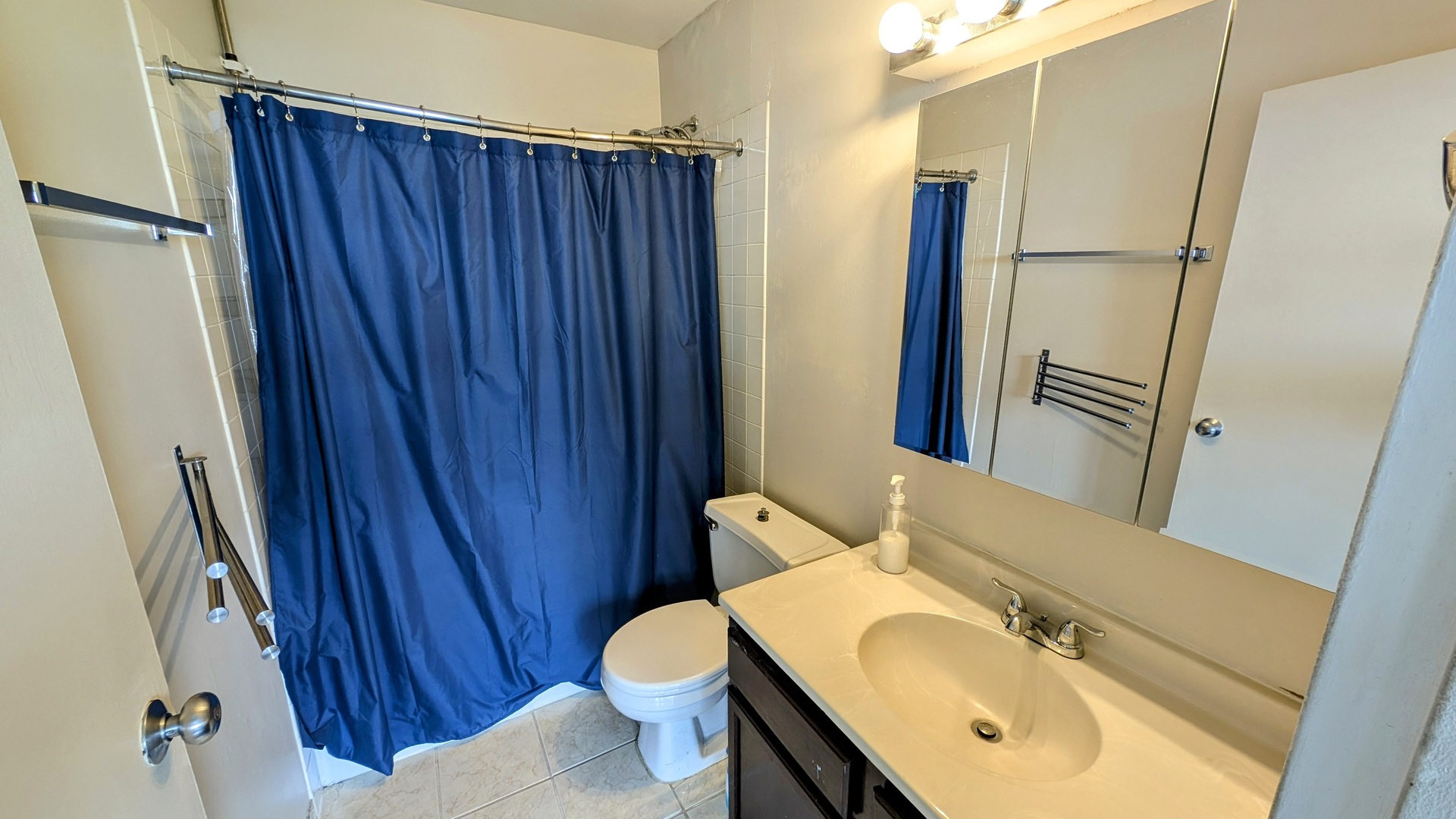 5320 N Sheridan Road #1301, Chicago, IL 60640