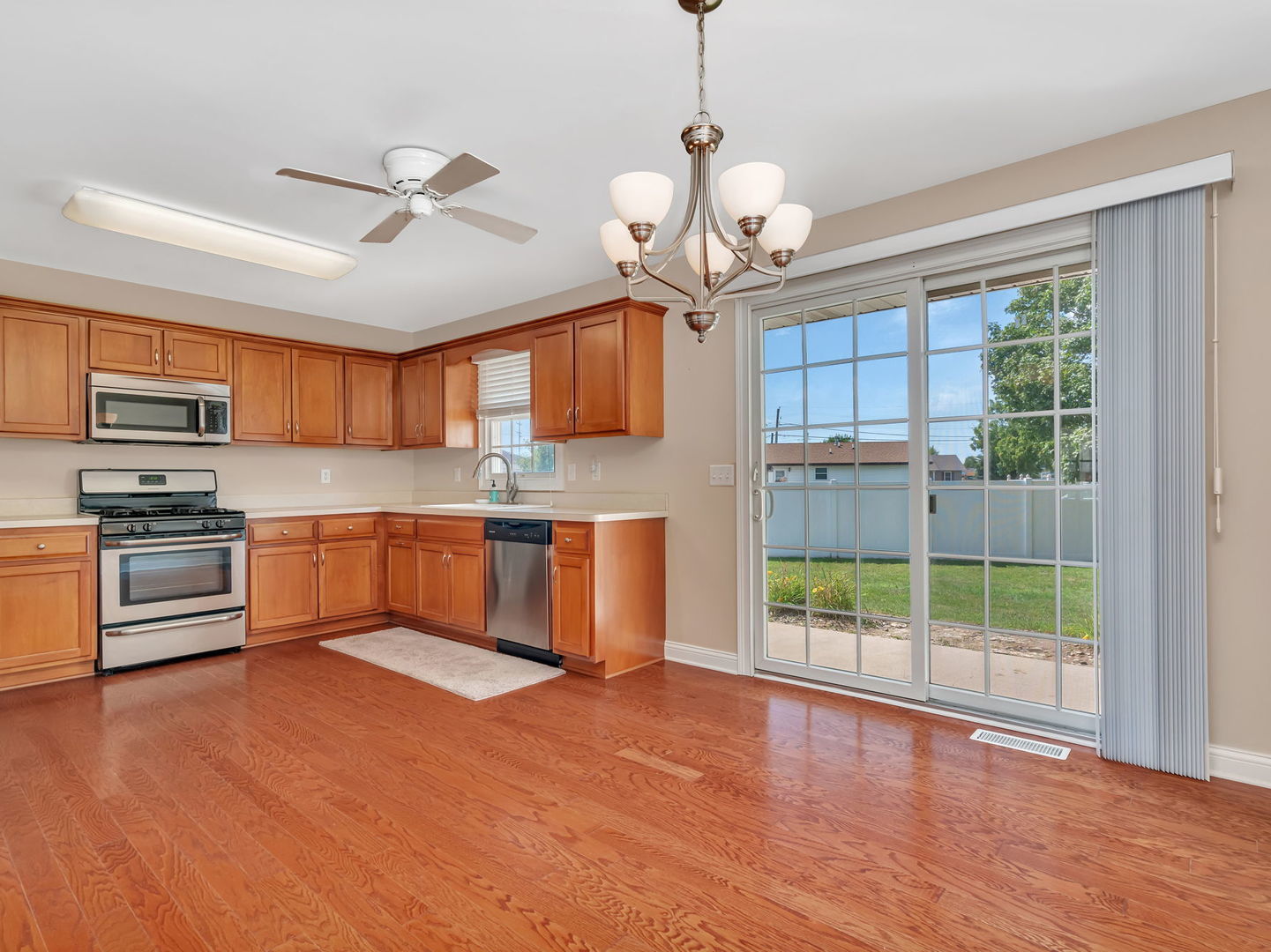 24 Tipple Way, Coal City, IL 60416