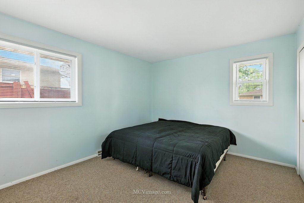 4336 Scott Street, Oak Forest, IL 60452