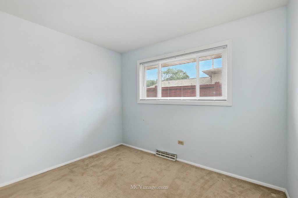 4336 Scott Street, Oak Forest, IL 60452