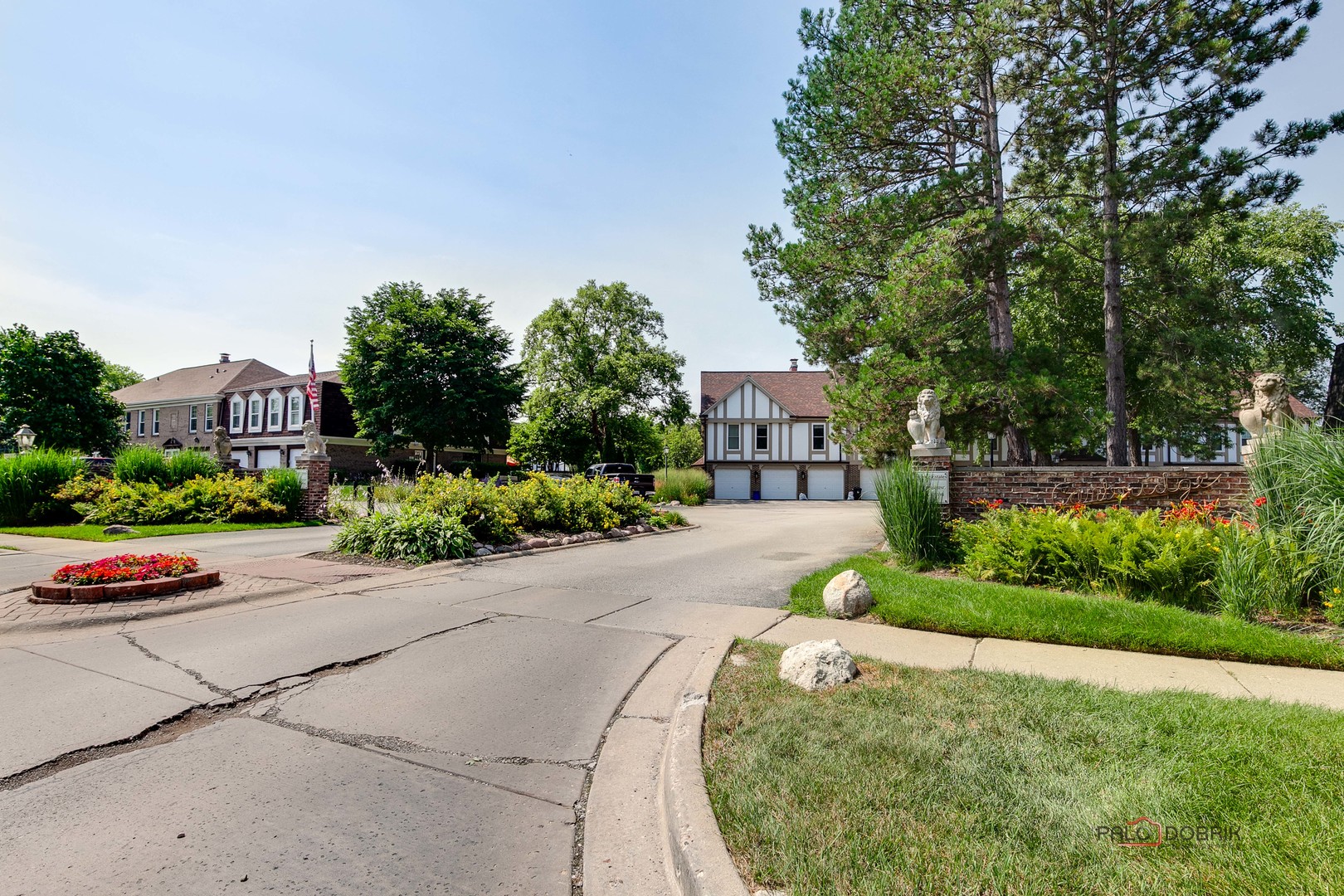 851 Garfield Avenue #C, Libertyville, IL 60048