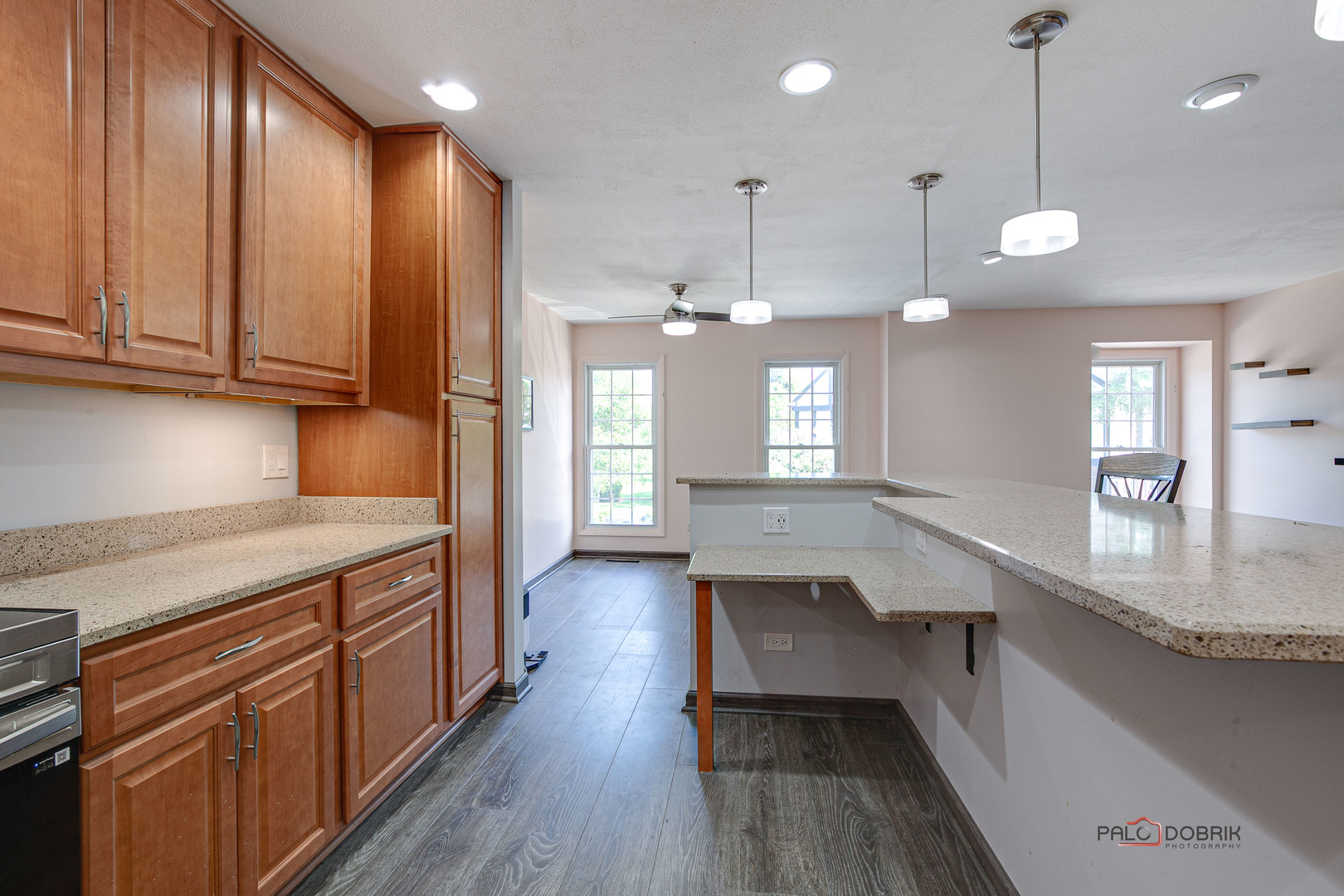 851 Garfield Avenue #C, Libertyville, IL 60048