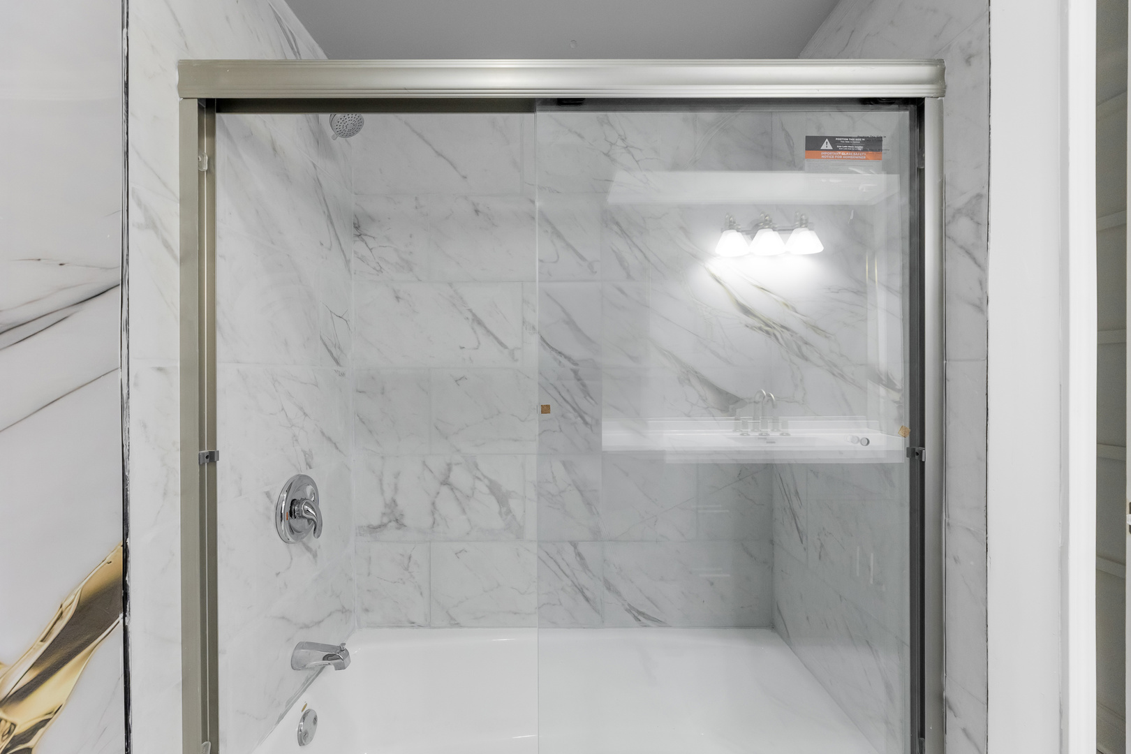 5721 Circle Drive #202, Oak Lawn, IL 60453