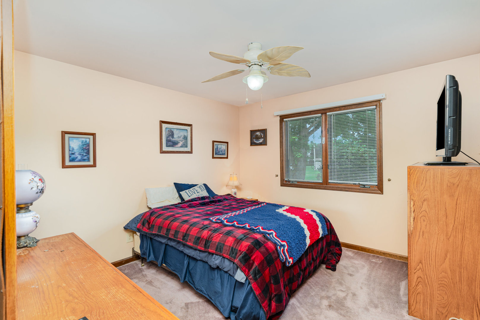 653 Eunice Cove, Lake Holiday, IL 60552