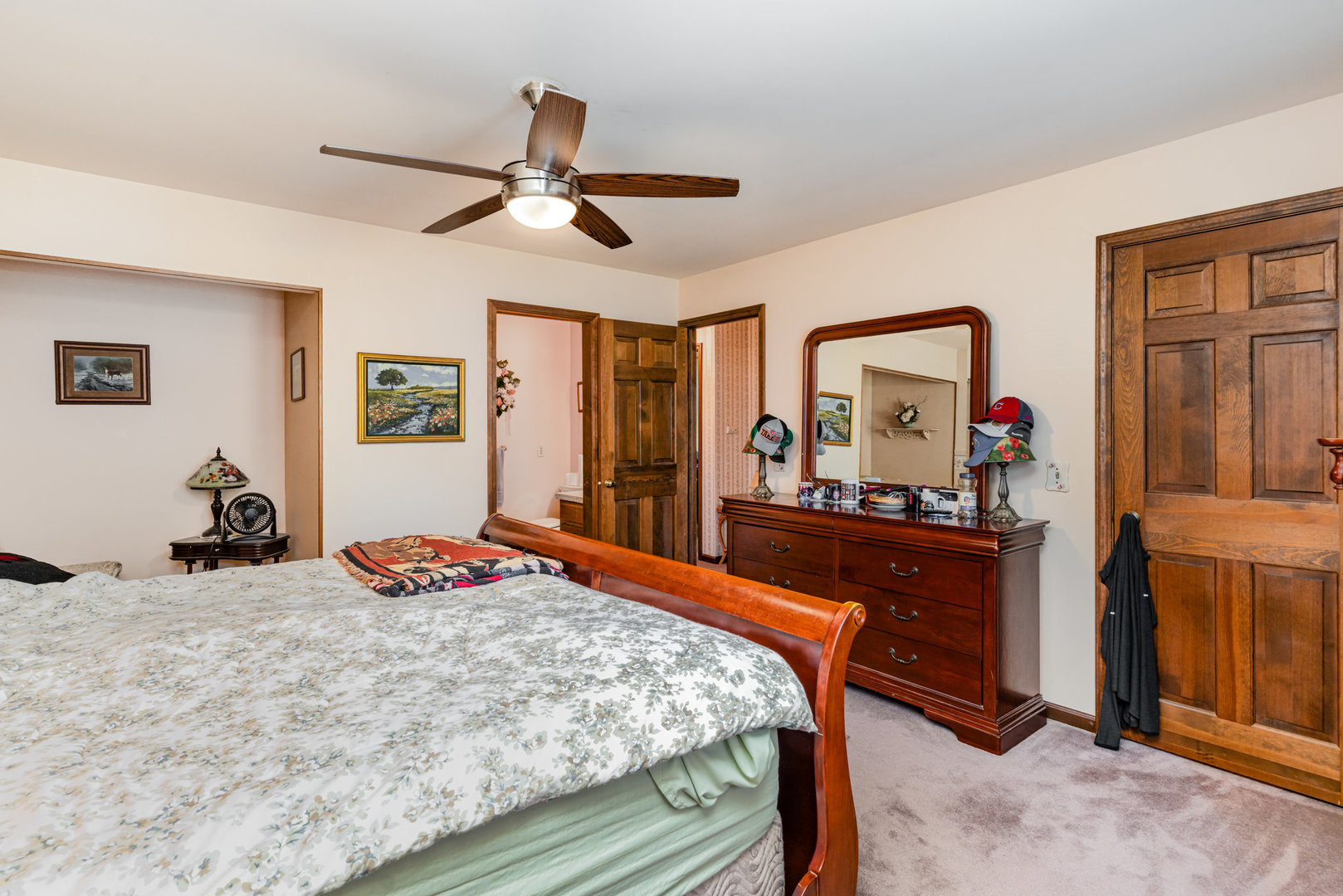 653 Eunice Cove, Lake Holiday, IL 60552