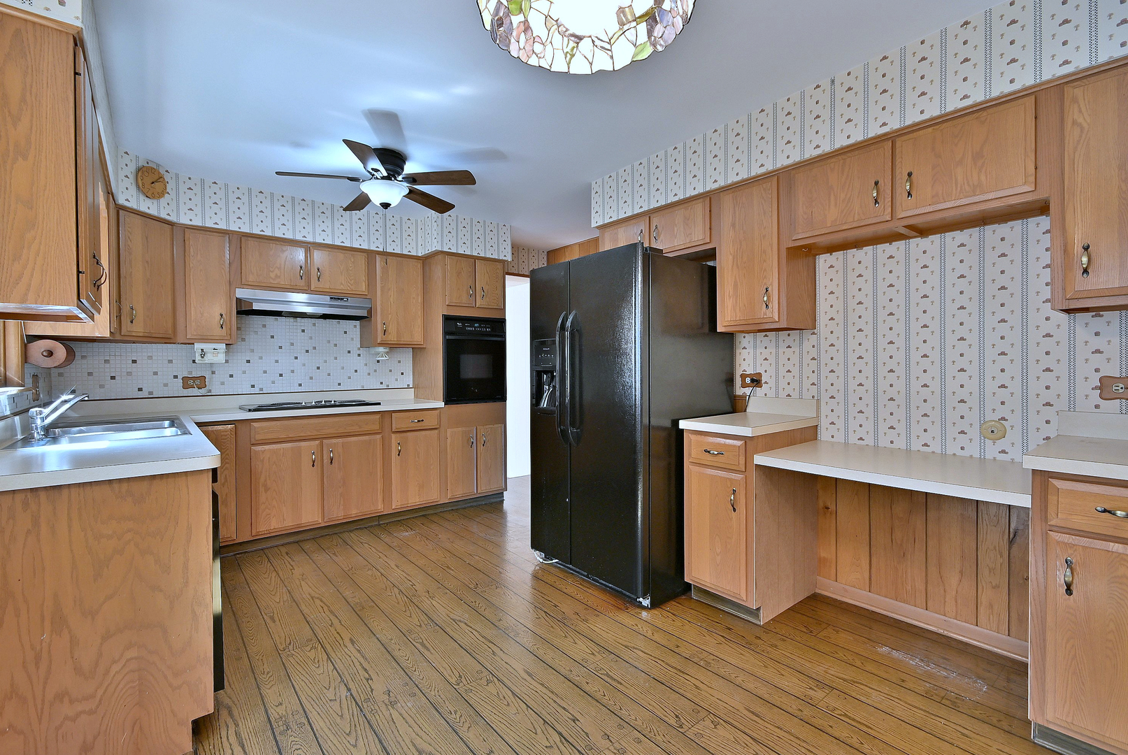 1615 E Miner Street, Arlington Heights, IL 60004